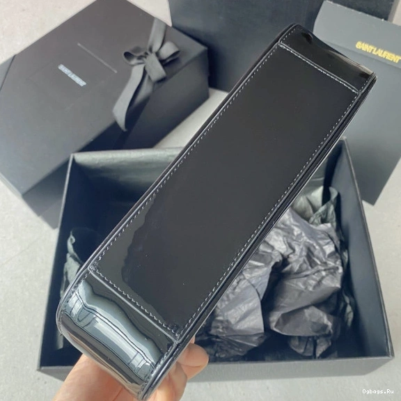 LE YSL 5 HOBO À 7 BAG 0725